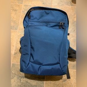 Medium Camera Backpack